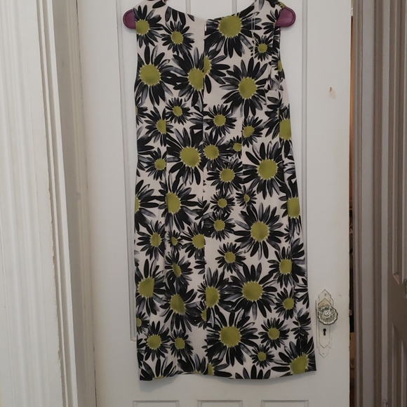 Ronni Nicole Dress - Picture 2 of 4